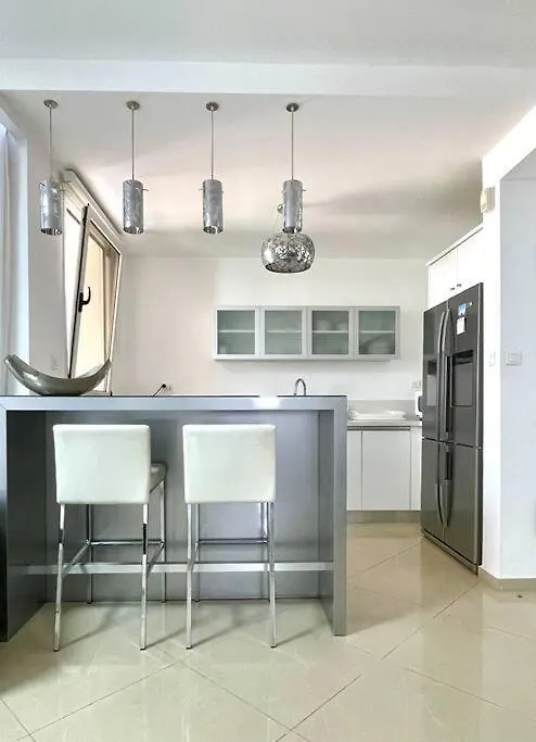 Lovely 2Br Golf Residence Eilat Daire